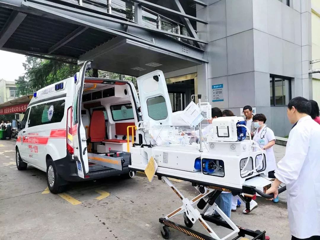 石嘴山救护车出租